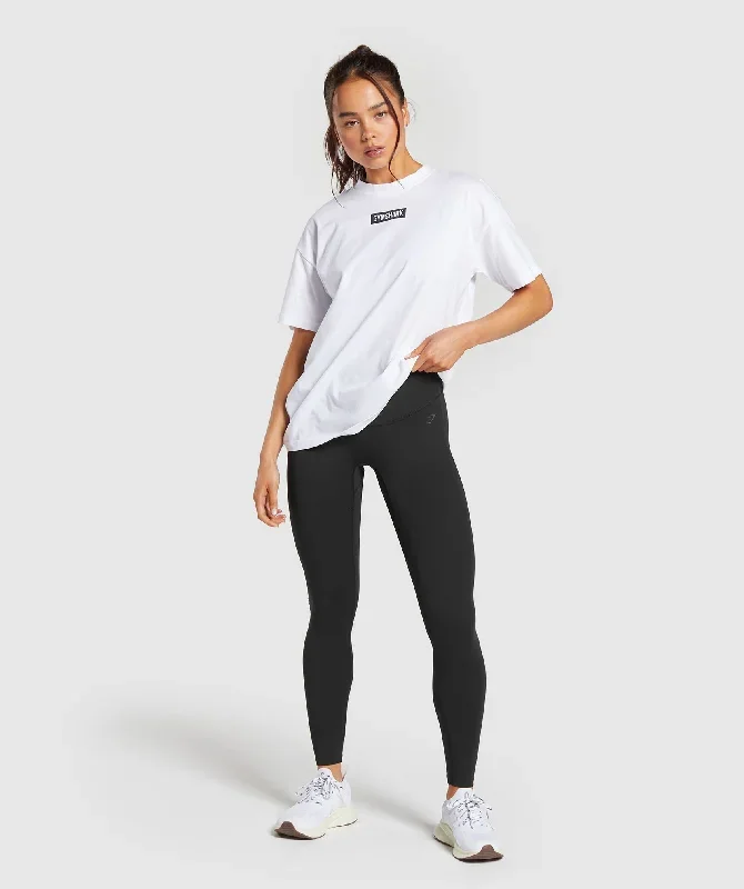 gymshark-block-oversized-t-shirt-white-ss24