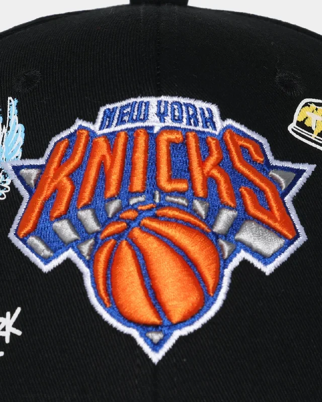 mitchell-ness-new-york-knicks-hand-drawn-doodle-pro-crown-snapback-black